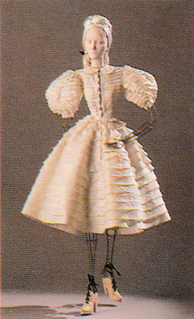 Théâtre de la Mode - The Bold Doll